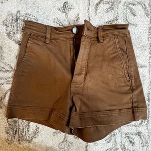 Everlane size 00 brown shorts